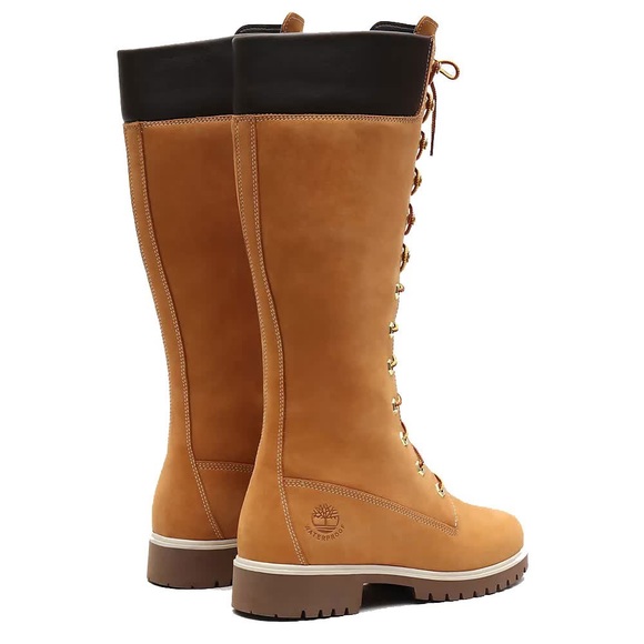 Timberland boots tall for women size 6, one zipper side needs to be fixed - Picture 4 of 6